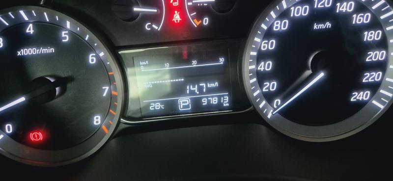 NISSAN Sylphy 2014